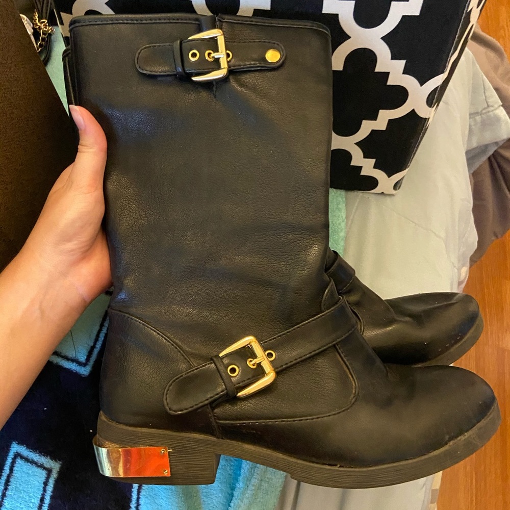 Midcalf boots